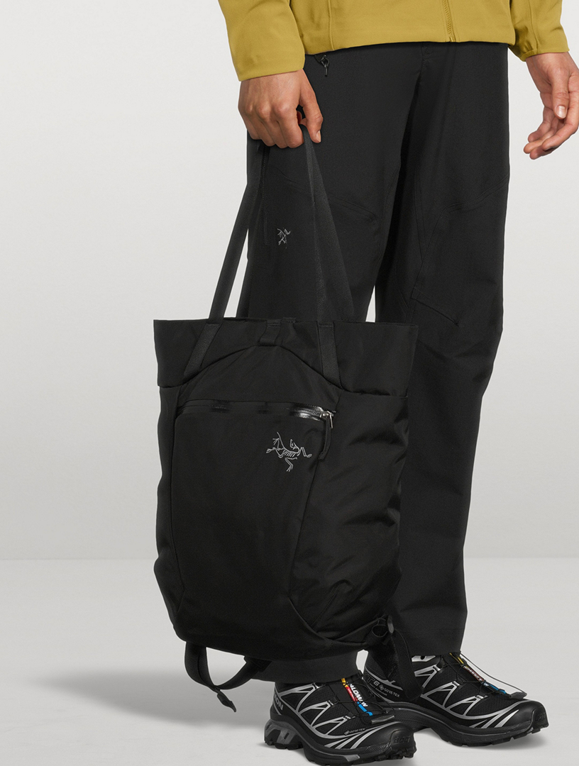 ARC'TERYX Axios 20 Tote Bag | Holt Renfrew