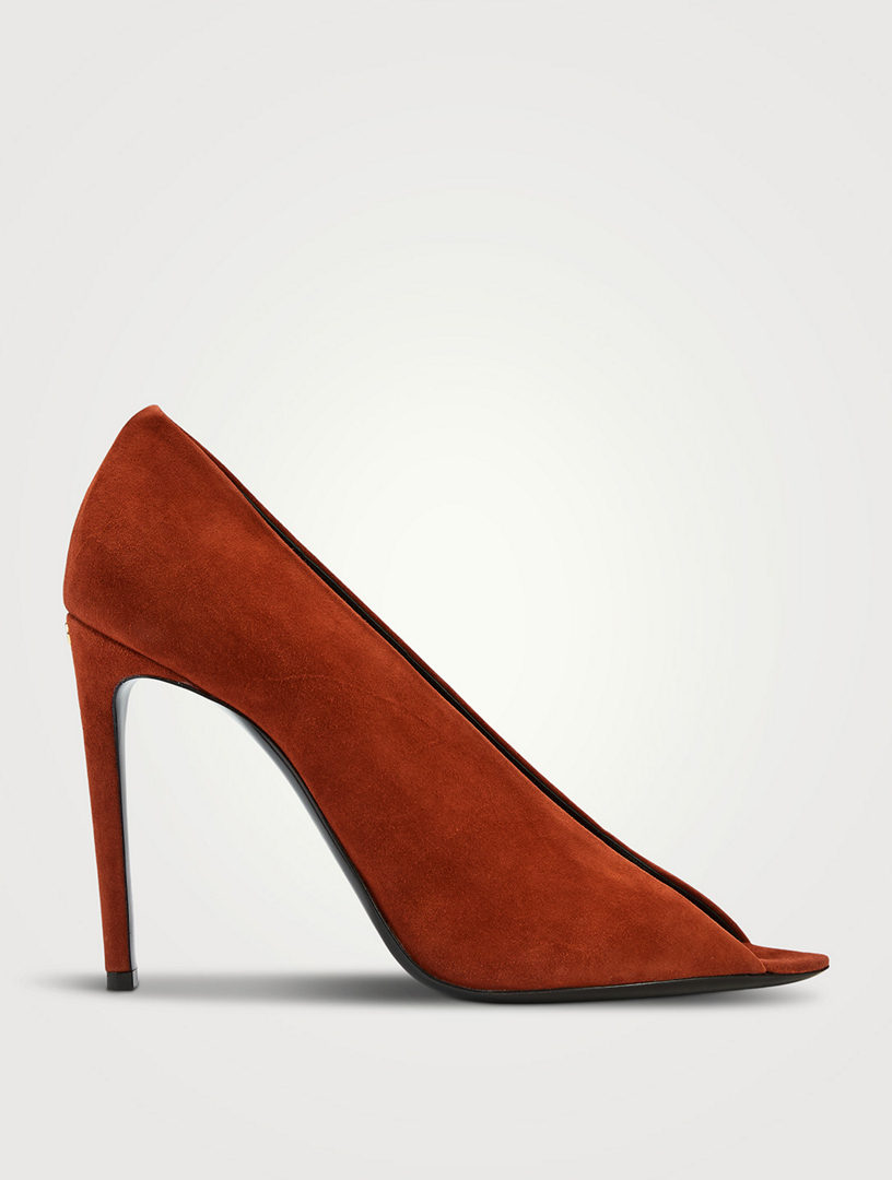 Révélé Suede Pumps