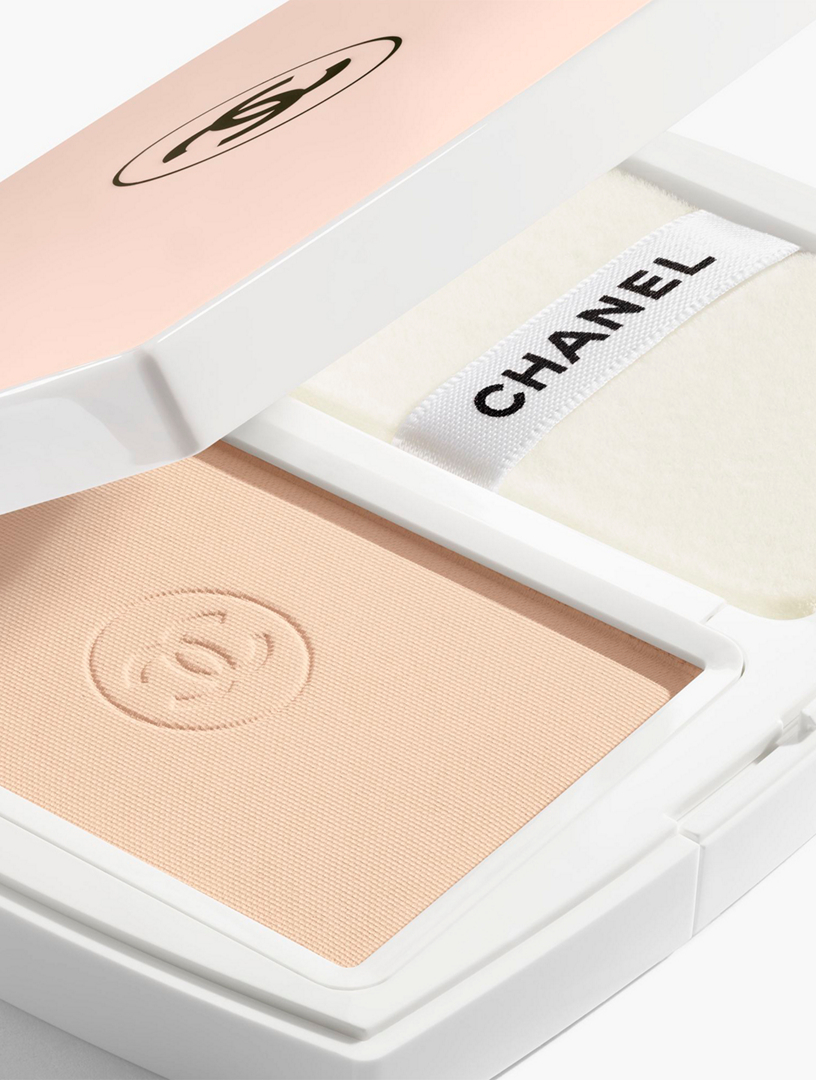 Chanel Le Blanc Brightening Gentle Touch Foundation - No 22 Beige Rose