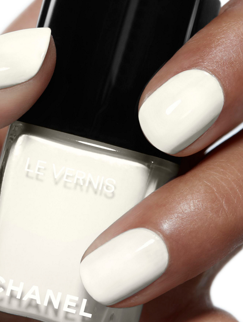 The 5 Best Chanel Nail Polishes, According to the Experts