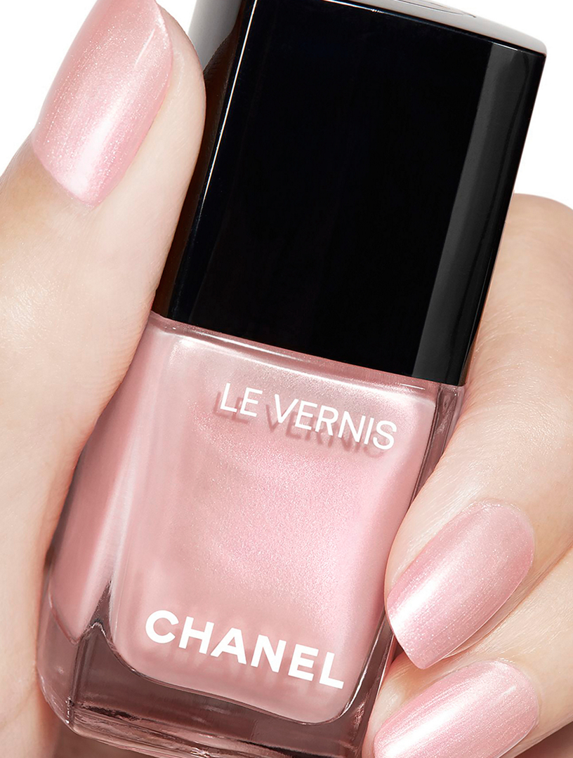 CHANEL Nail Colour | Holt Renfrew