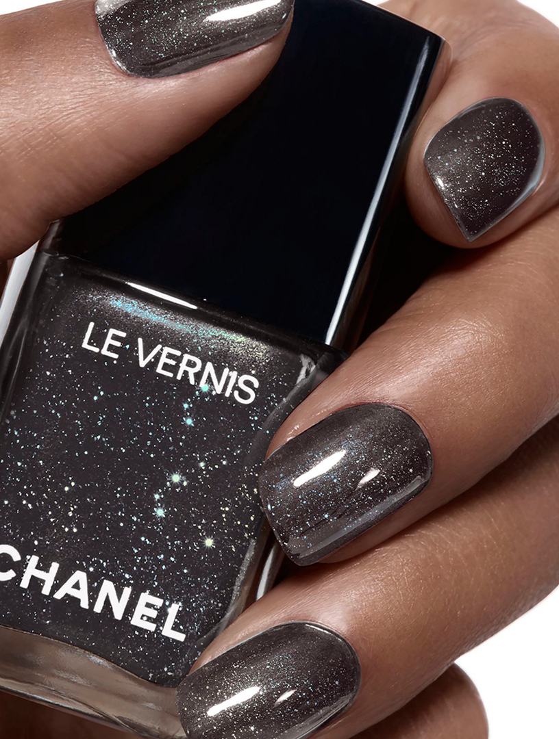 CHANEL Nail Colour | Holt Renfrew