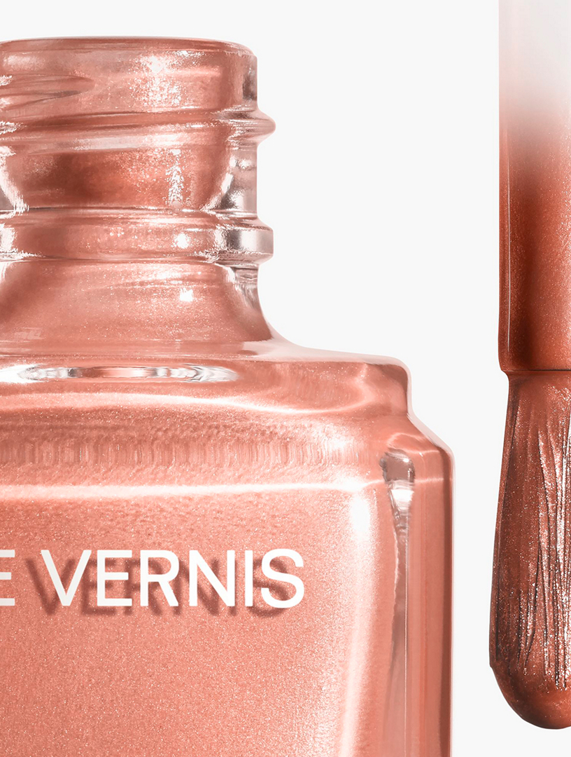 CHANEL Longwear Nail Colour | Holt Renfrew