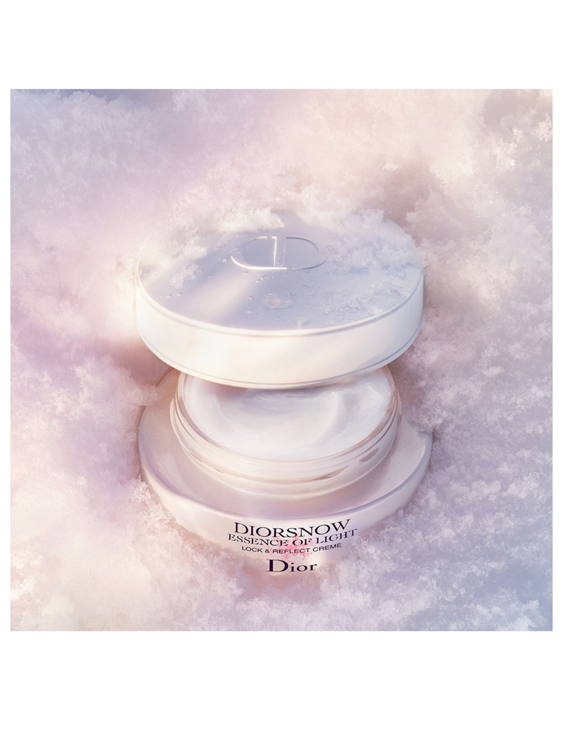 Dior snow clearance essence of light