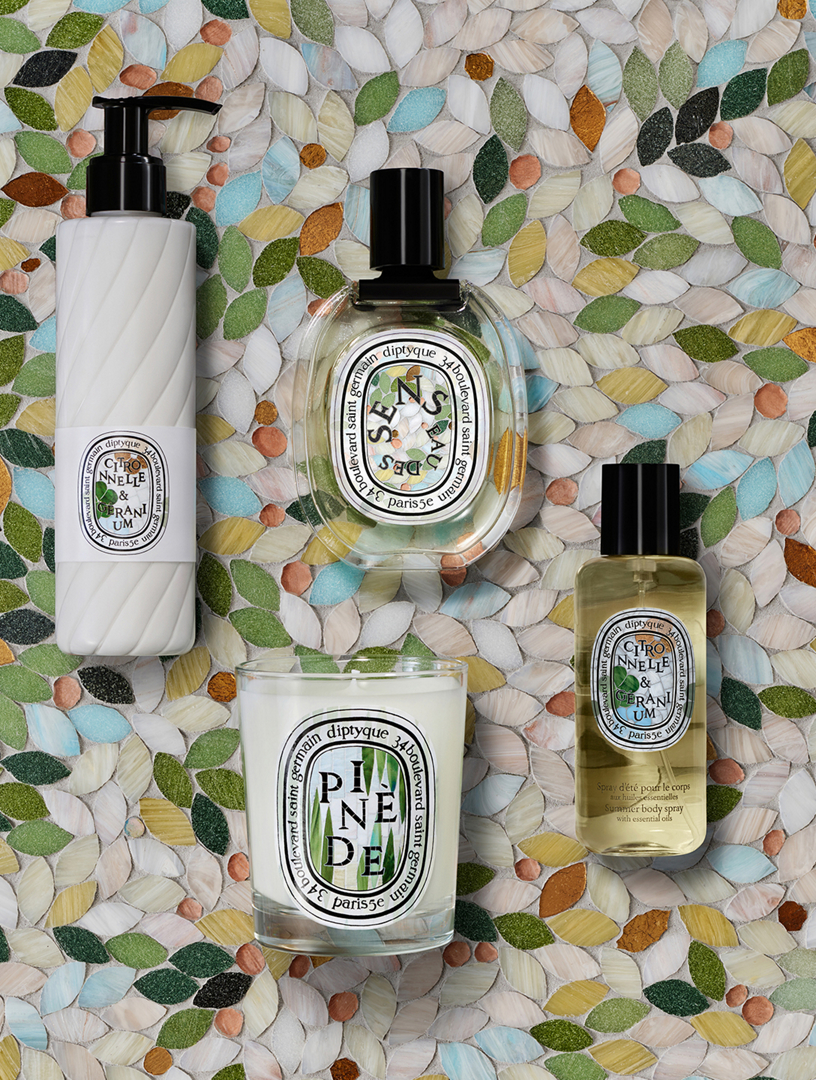 ディップティック DIPTYQUE Pinède (Pine Grove) Classic Candle | Holt Renfrew
