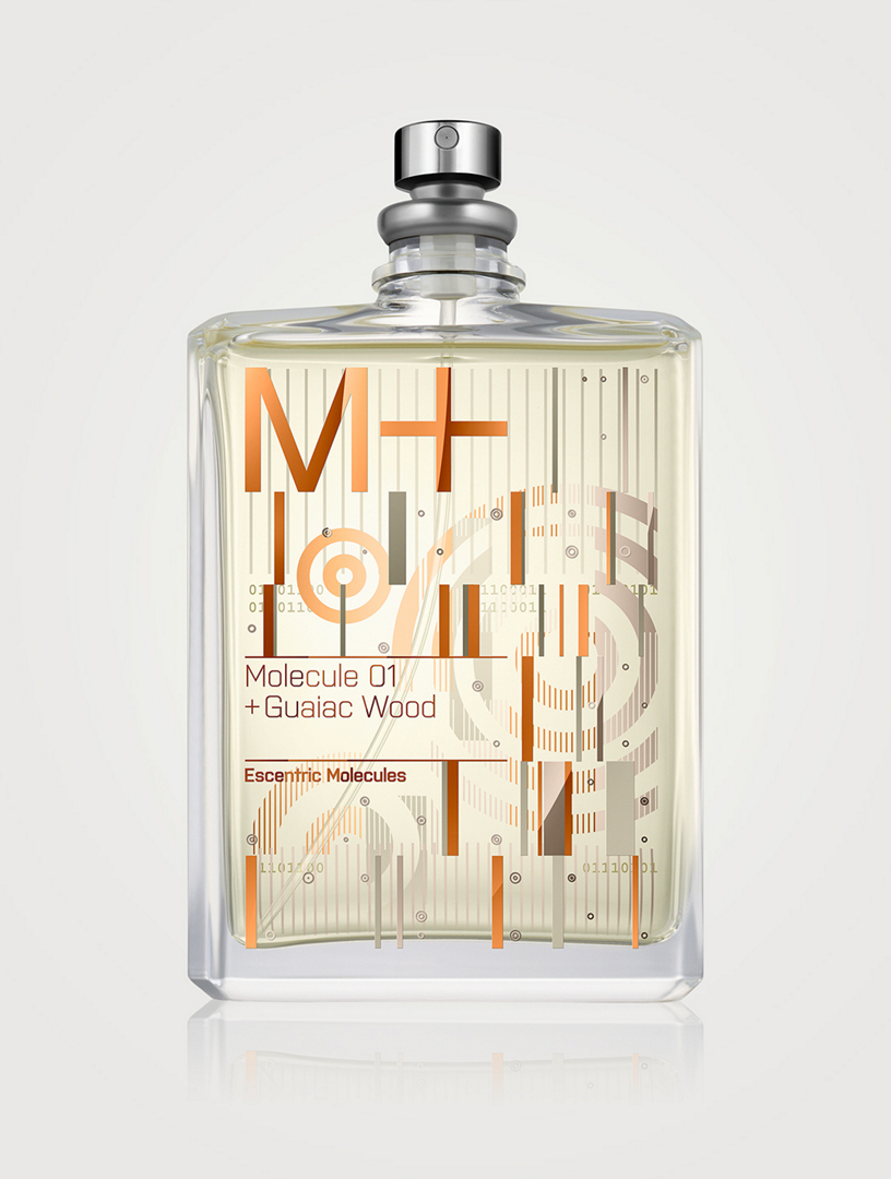 Eau Sauvage Eau de Toilette: Citrusy and Floral Notes