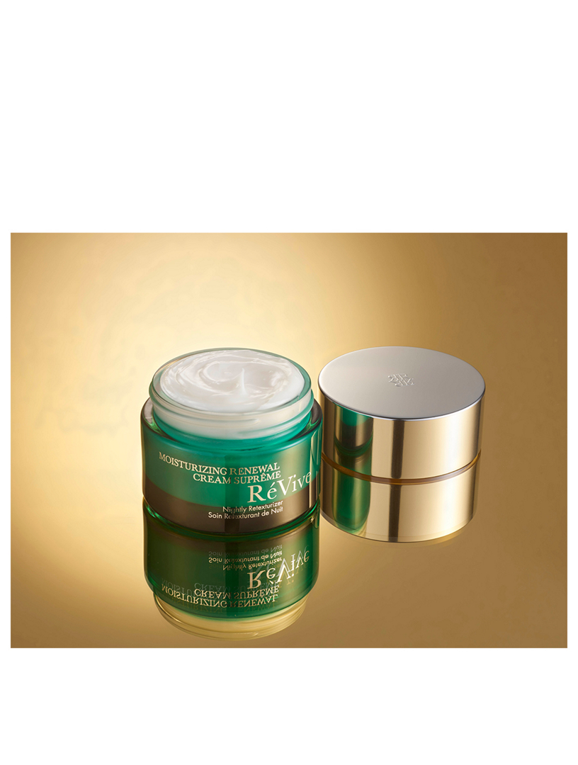 RÉVIVE Moisturizing Renewal Cream Suprême Nightly Retexturizer