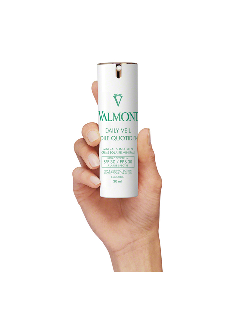 ヴァルモン　日焼け止め VALMONT Daily Veil SPF30 | Holt Renfrew