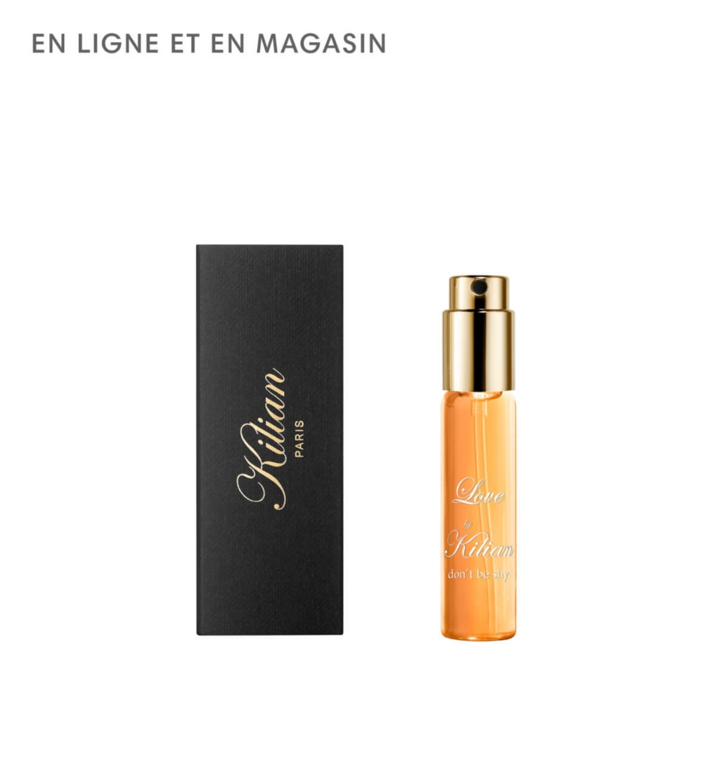 Un tube de parfum ambré