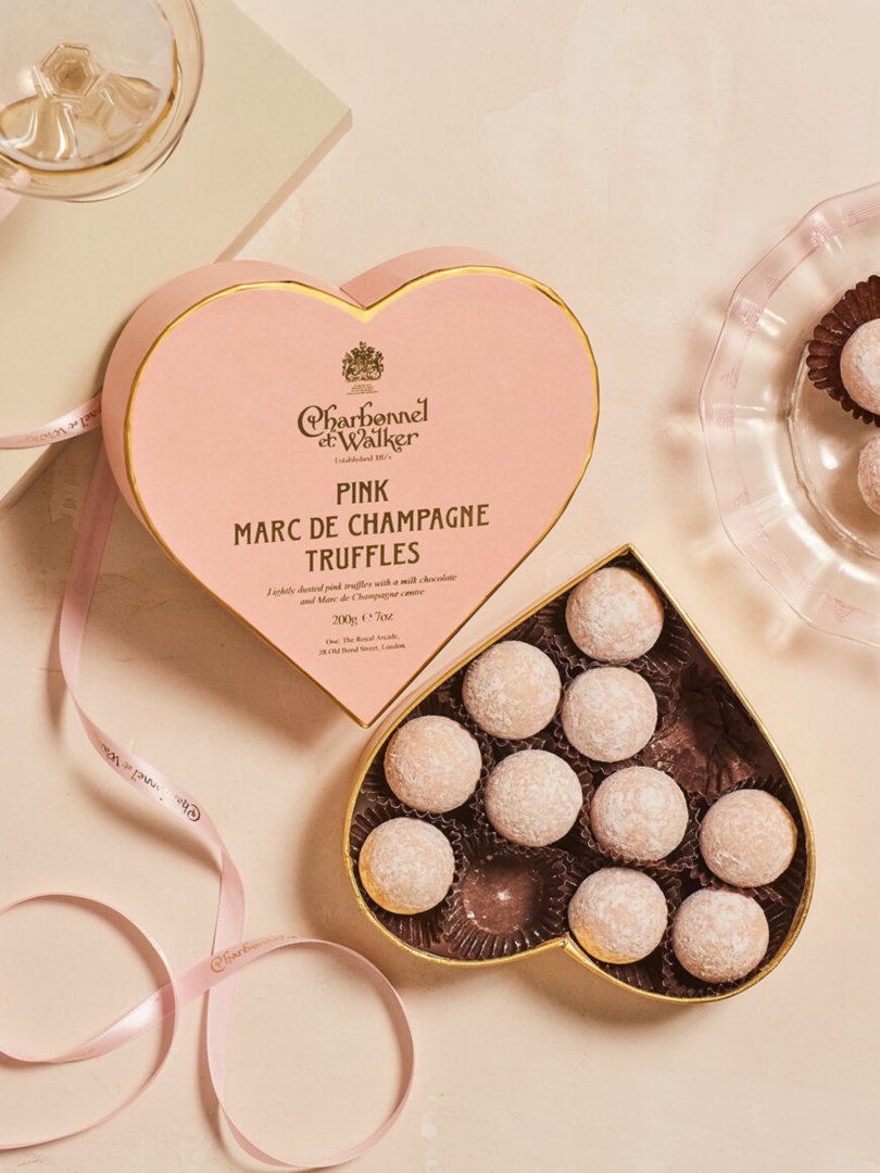 Holt Renfrew | Canada's Home for Designer Fashion & Beauty